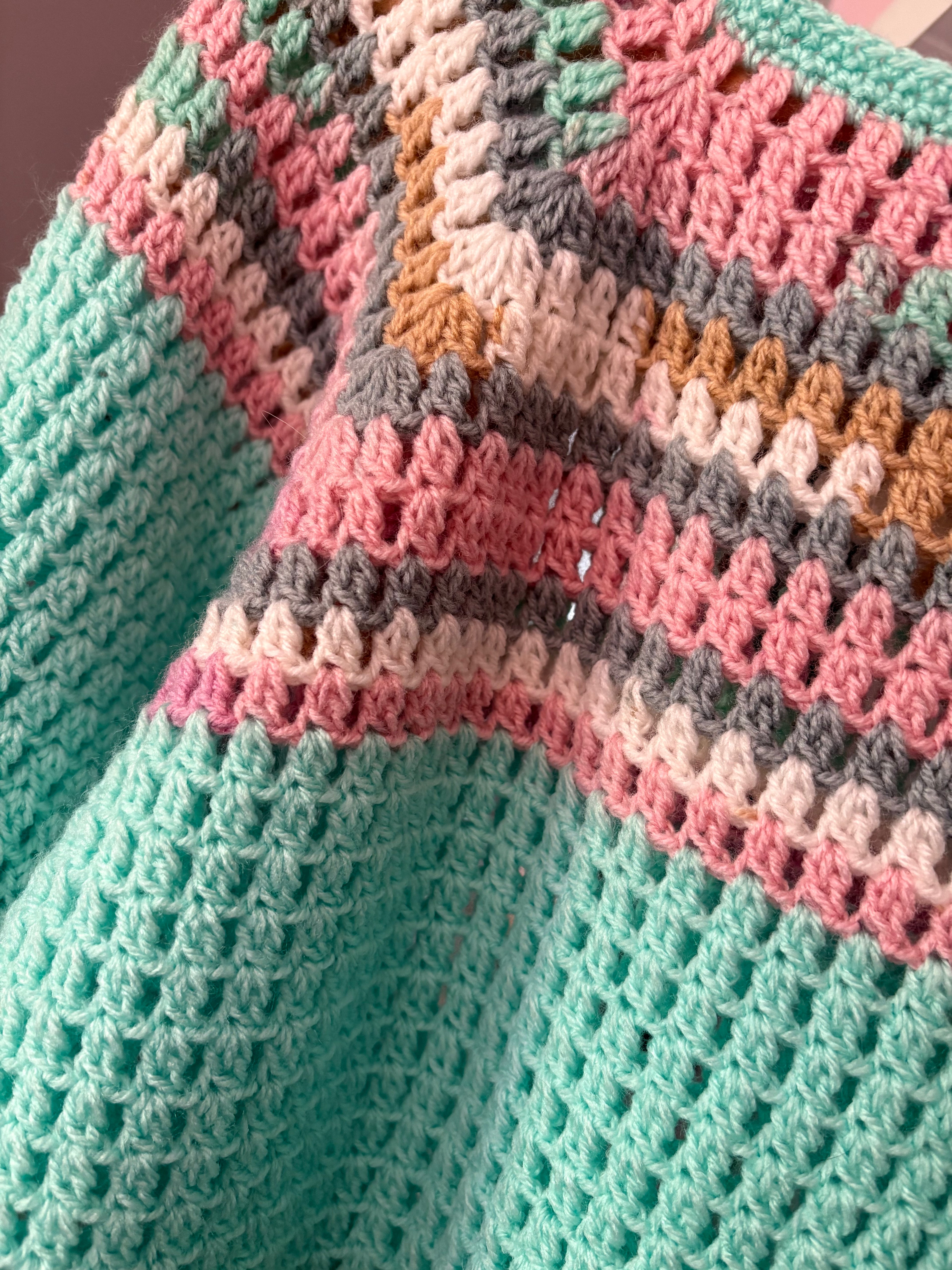 🩵 Pull Aquarelle - Fait main au crochet