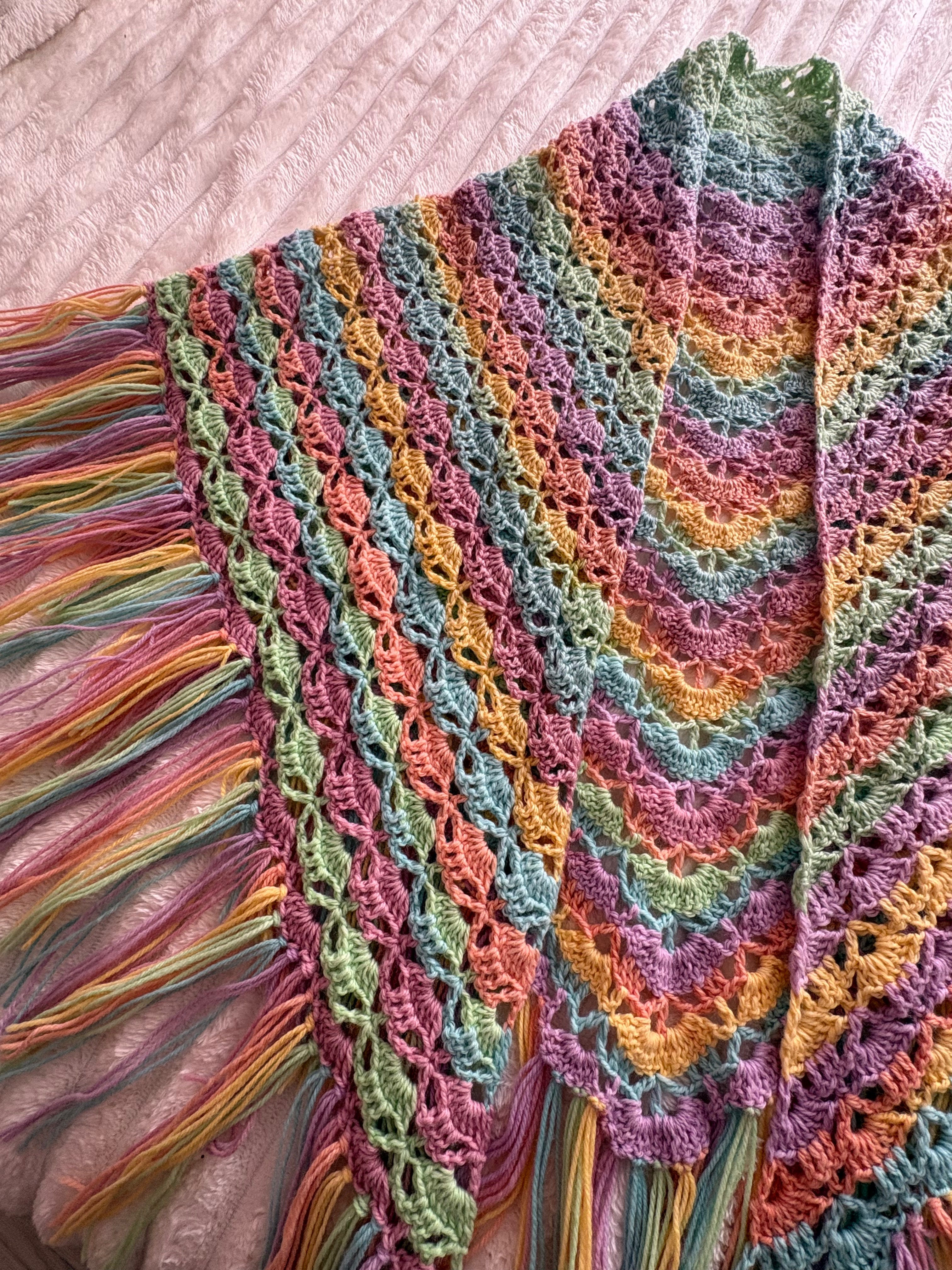 🌈 Châle Rainbow - Fait main au crochet