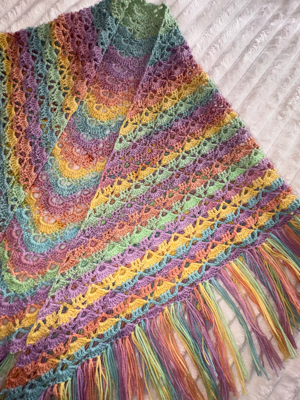 🌈 Châle Rainbow - Fait main au crochet