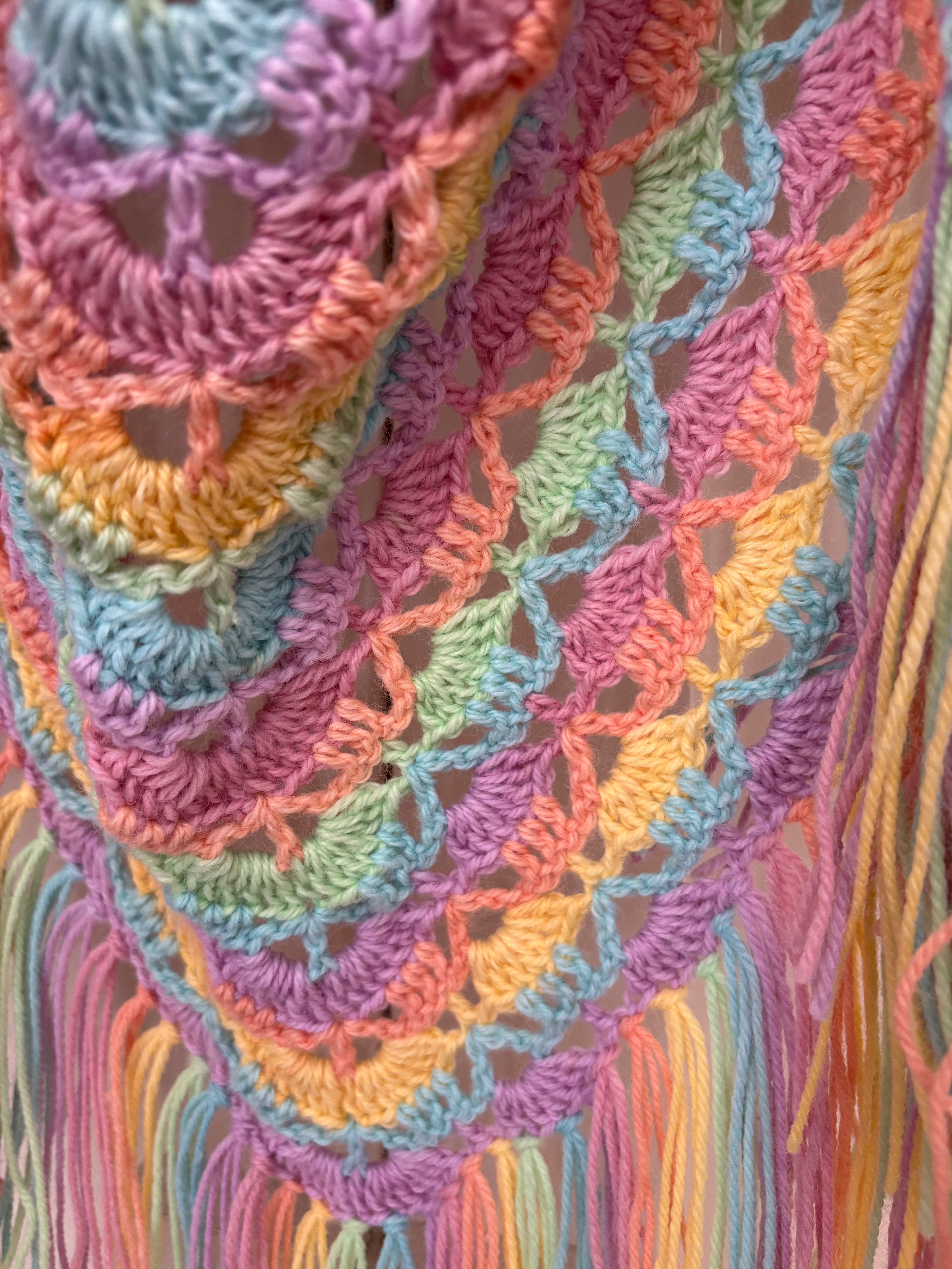 🌈 Châle Rainbow - Fait main au crochet